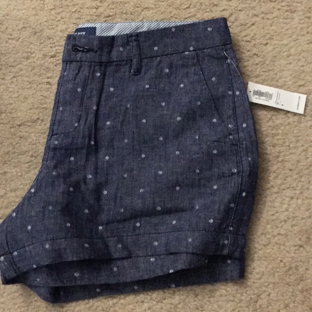 Old Navy NWT Everyday Shorts